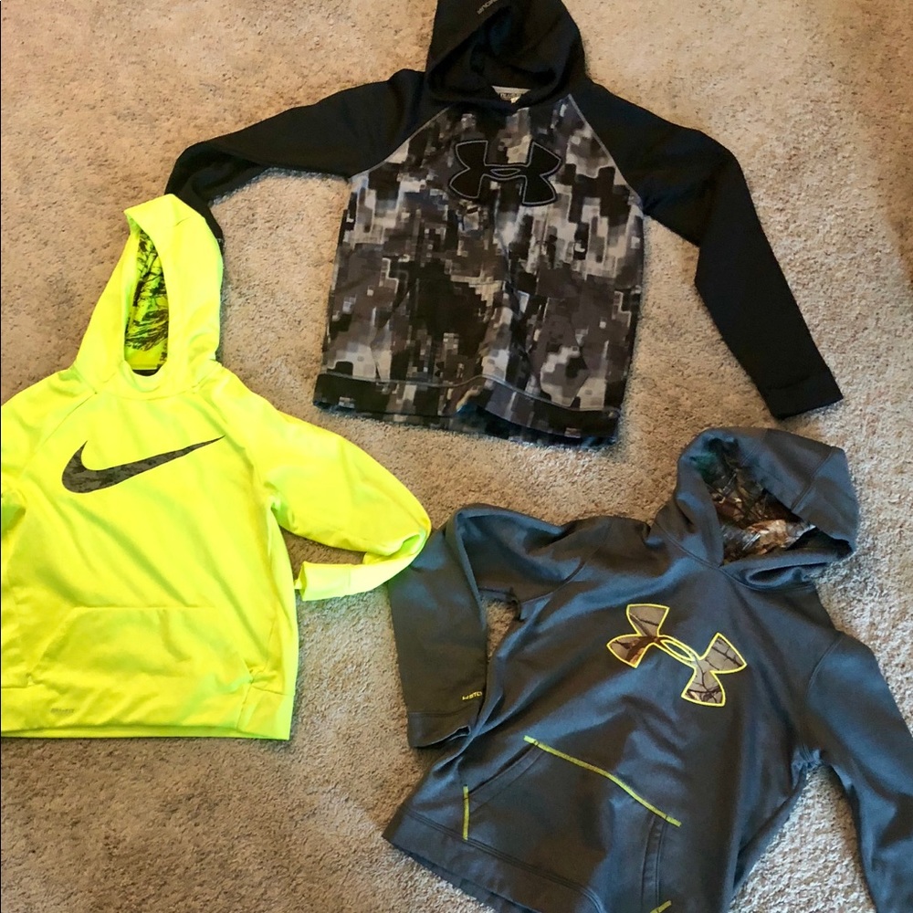 Boys UNDER ARMOR HOODIES ⛄️
